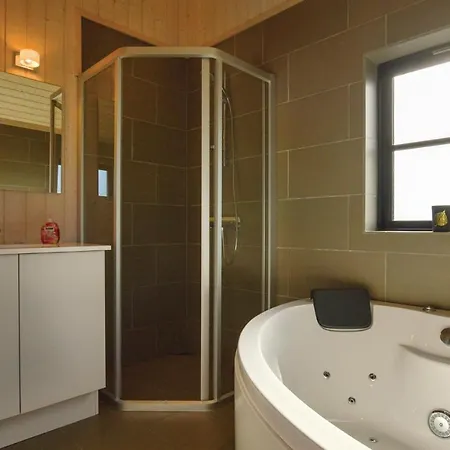 Four-bedroom Holiday In * Fårevejle